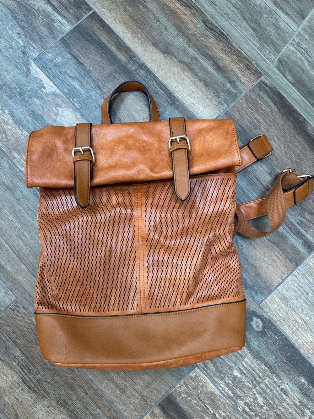 Men's Roll-Top Leather Backpack in Cognac Brown
